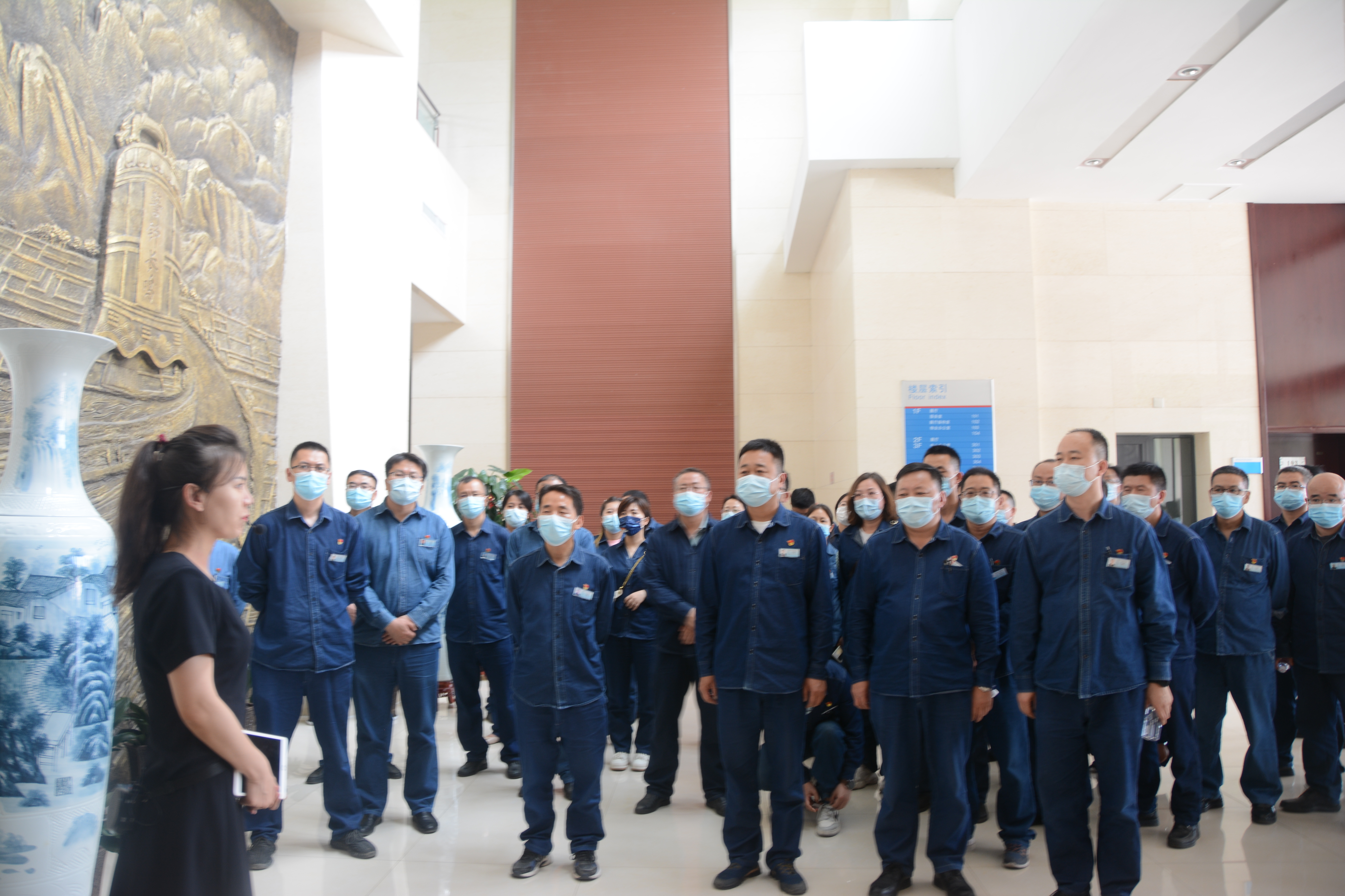 和寧公司紀委組織開展廉潔警示教育 (1).JPG